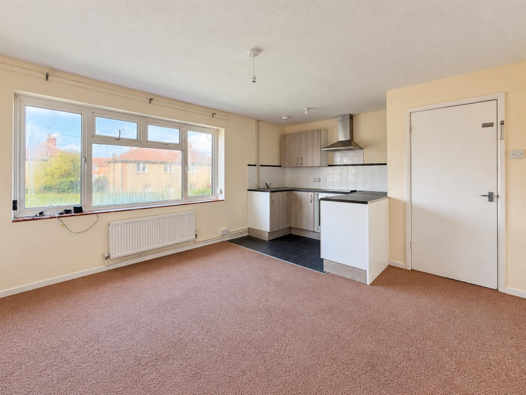 Apartment in Brighton - View 5