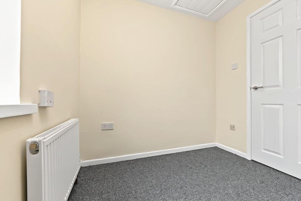 House in Newcastle-under-Lyme, Kidsgrove - More