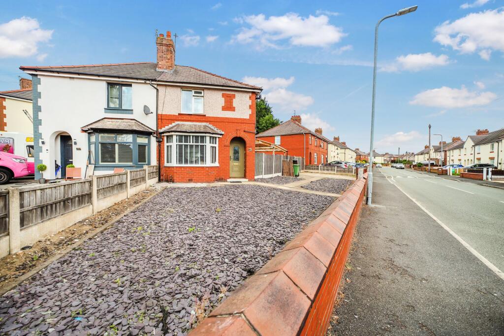 Main image of property: Oak Avenue, Newton-Le-Willows, WA12