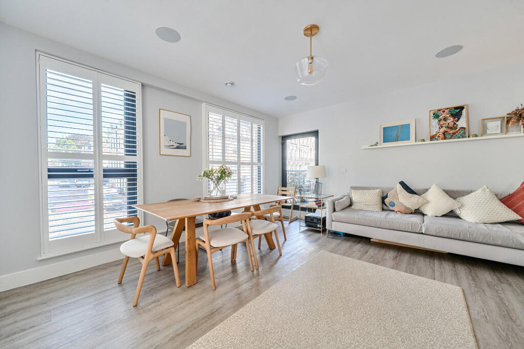 Apartment in Tonbridge - View 4