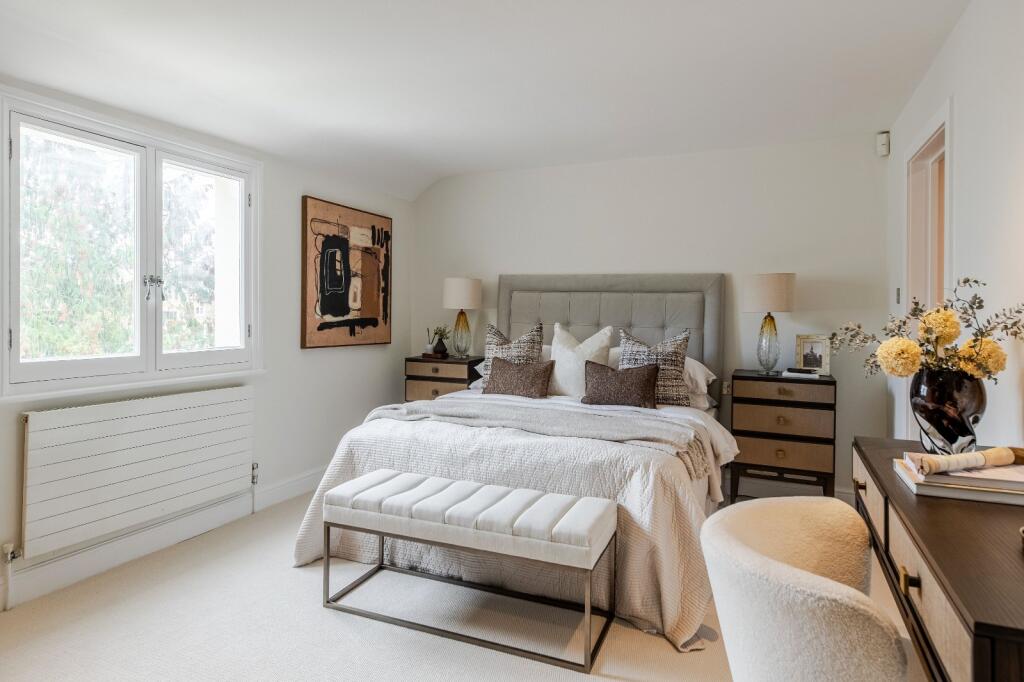 Apartment in London - More