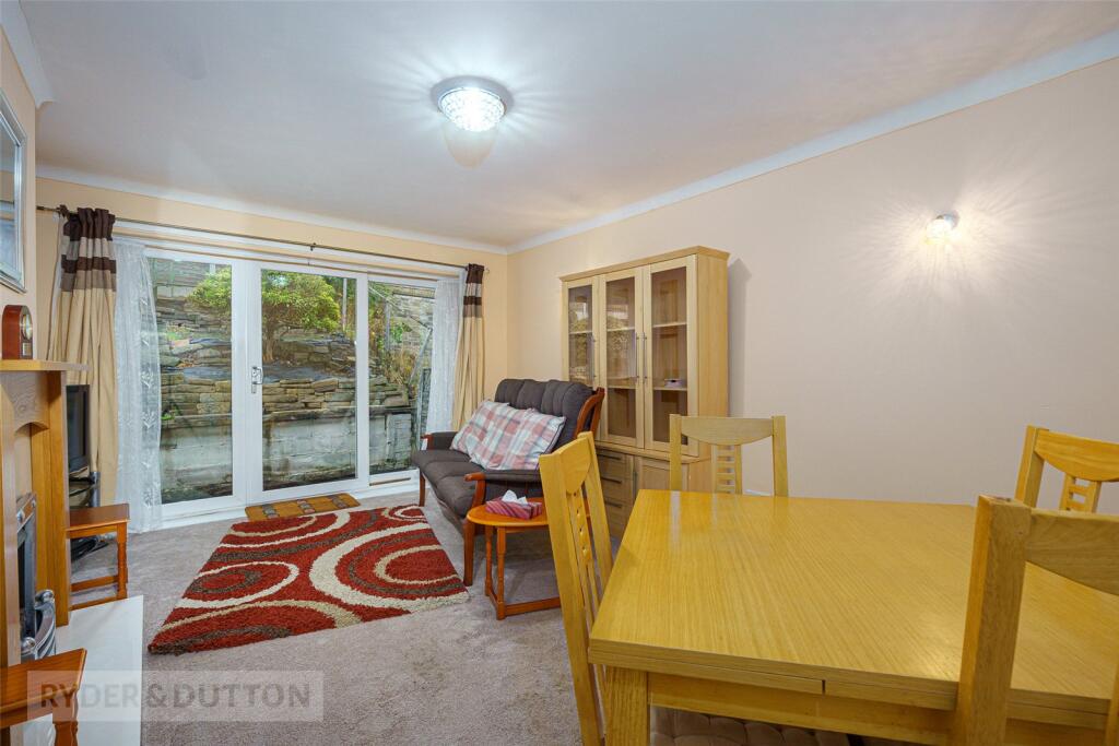 House in Huddersfield - View 5