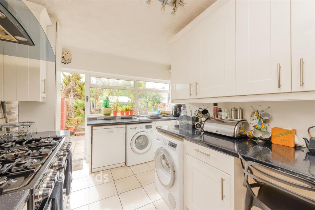 House in Dartford - View 5