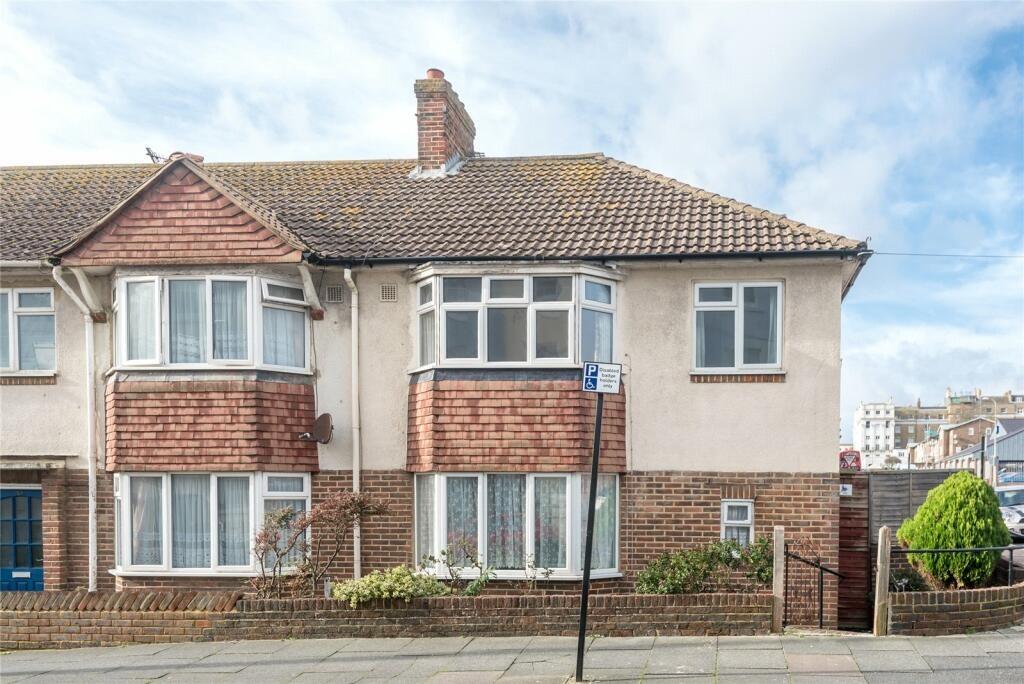 4-bed terraced on Arundel Street, Brighton, £475,000