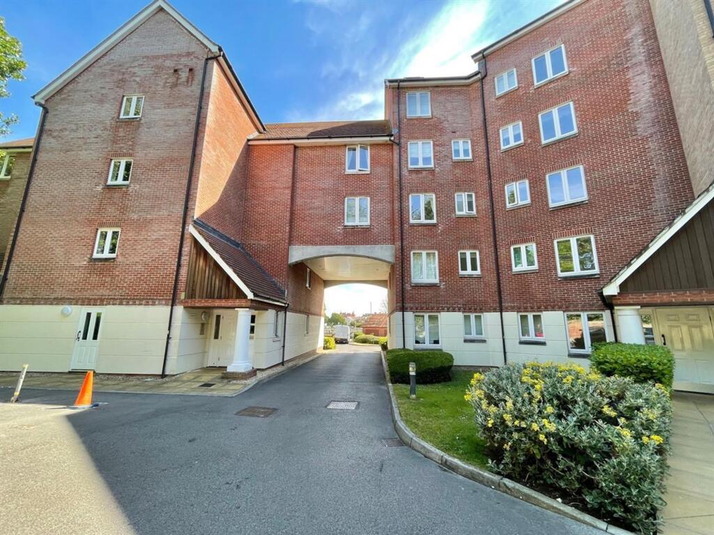 Apartment in Dorchester