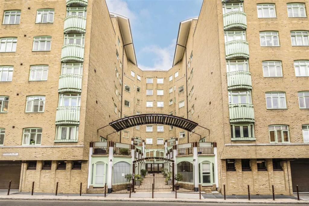 Main image of property: Bermondsey Wall West, Shad Thames