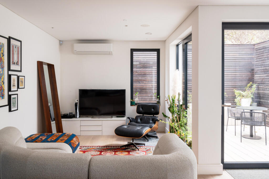 Main image of property: Hawley Mews, London NW1