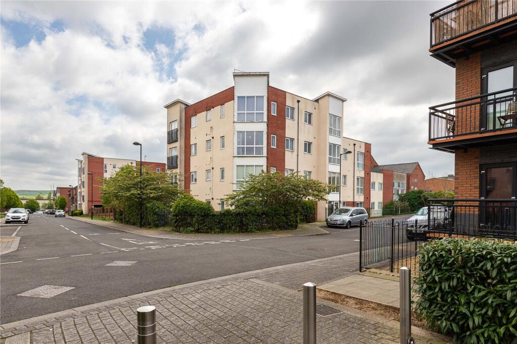 Main image of property: Crownford Avenue, Stoke-on-Trent, Staffordshire, ST1