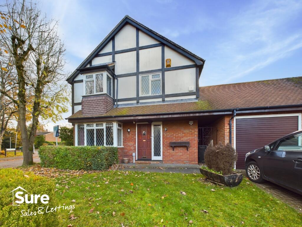 Main image of property: Trinity Walk, Hemel Hempstead, Hertfordshire, HP2 4NN