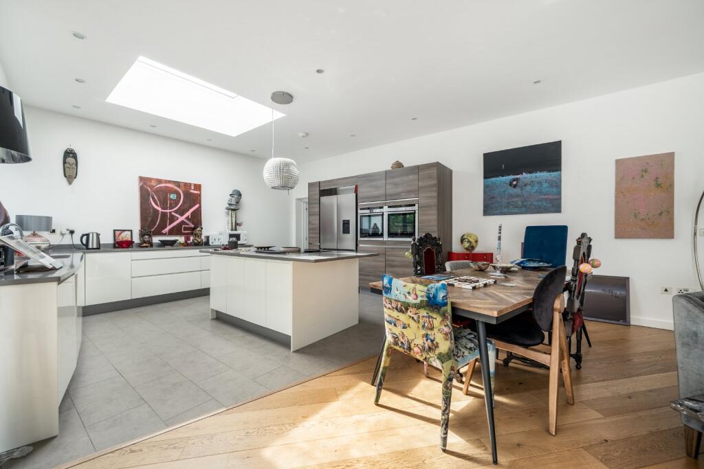 House in Cheltenham, Charlton Park, Charlton Kings - View 2