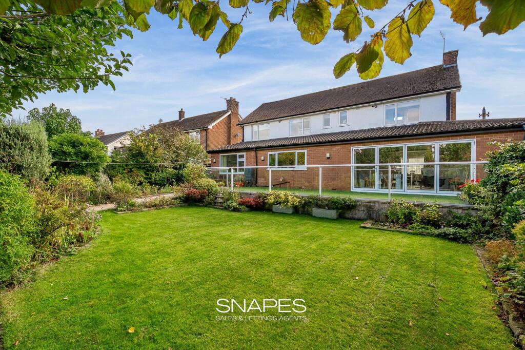 House in Stockport, Greater Manchester - View 3