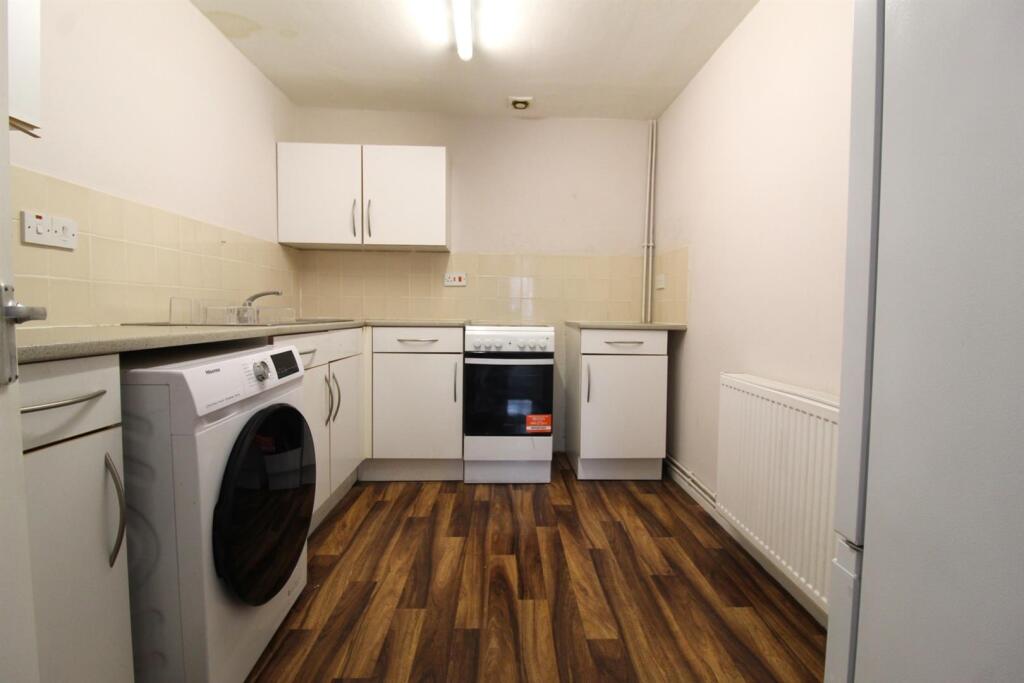 Main image of property: Crabtree Lane, Hemel Hempstead