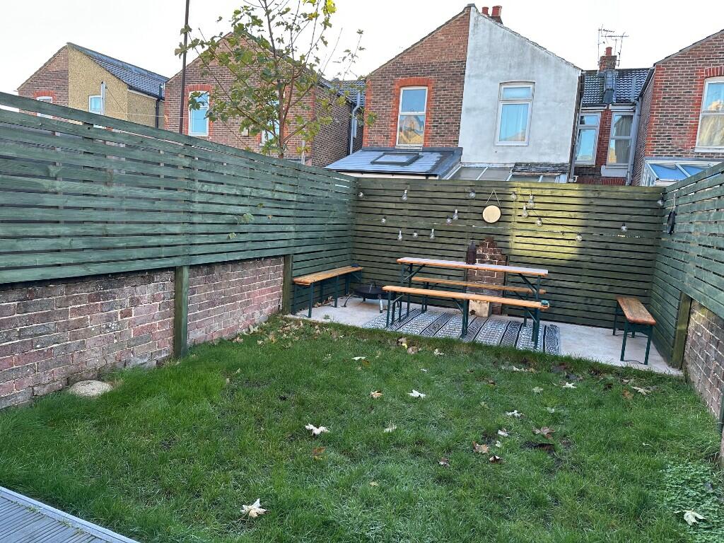 House in Portsmouth - View 2