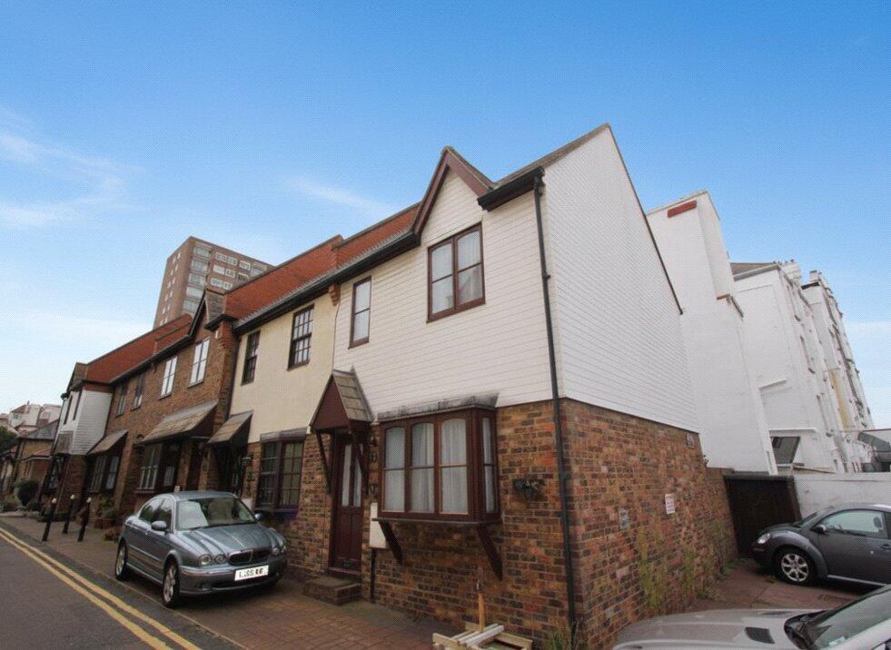 Main image of property: Victoria Court, Tower Court Mews, Westcliff-on-Sea, Essex, SS0