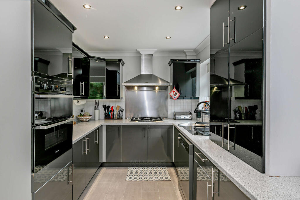 Main image of property: Woolgreaves Drive, Wakefield, West Yorkshire