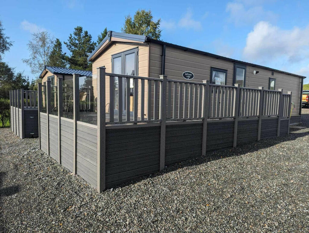 2-bed caravan on Newton Stewart, Wigtownshire, DG8, £39,995