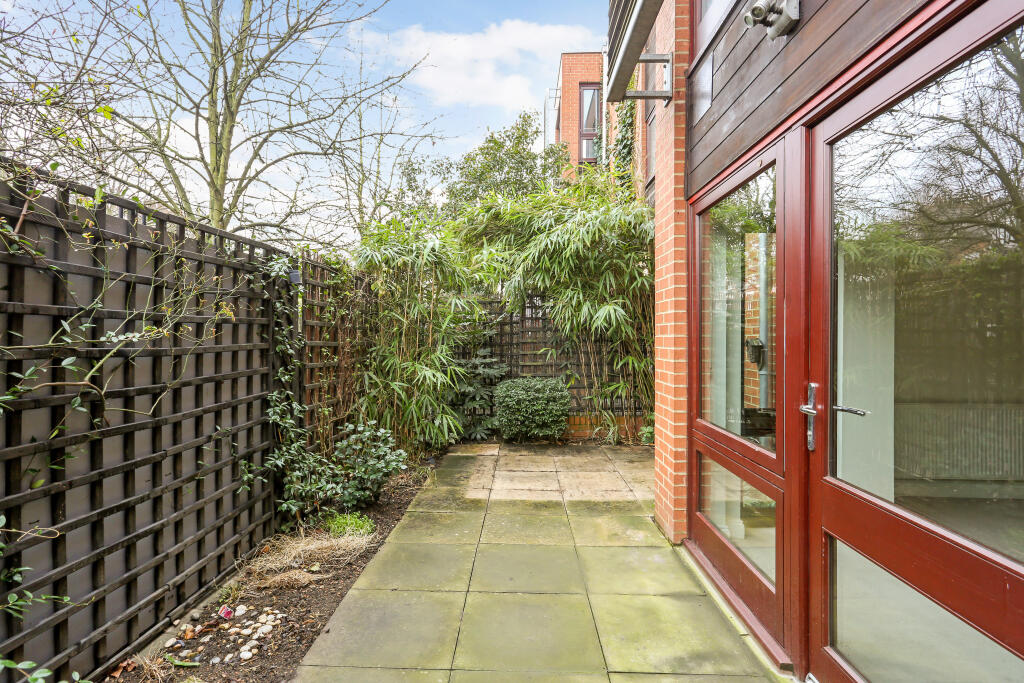 Property photo 11