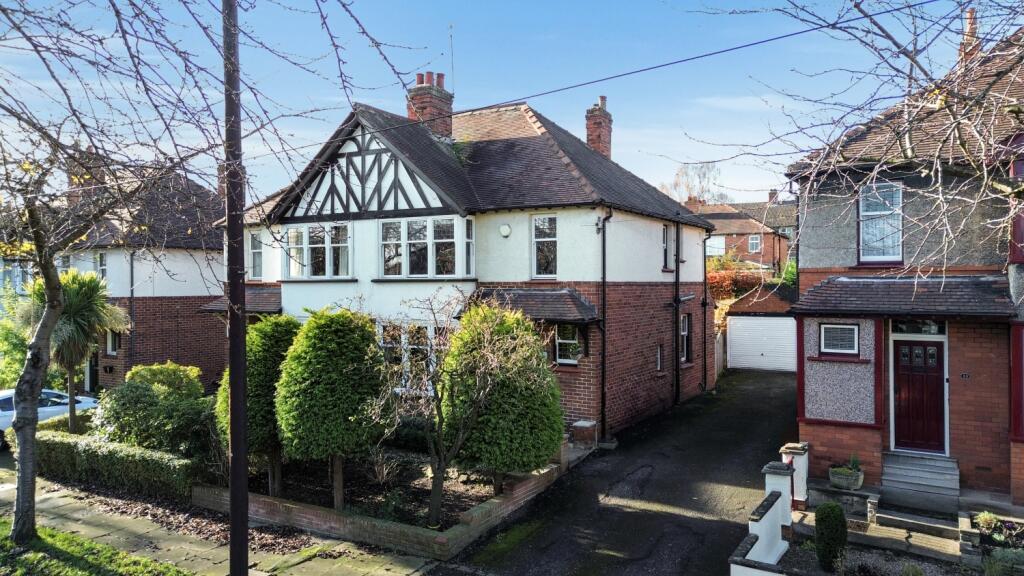 Main image of property: Ashleigh Avenue, Wakefield, West Yorkshire, WF2