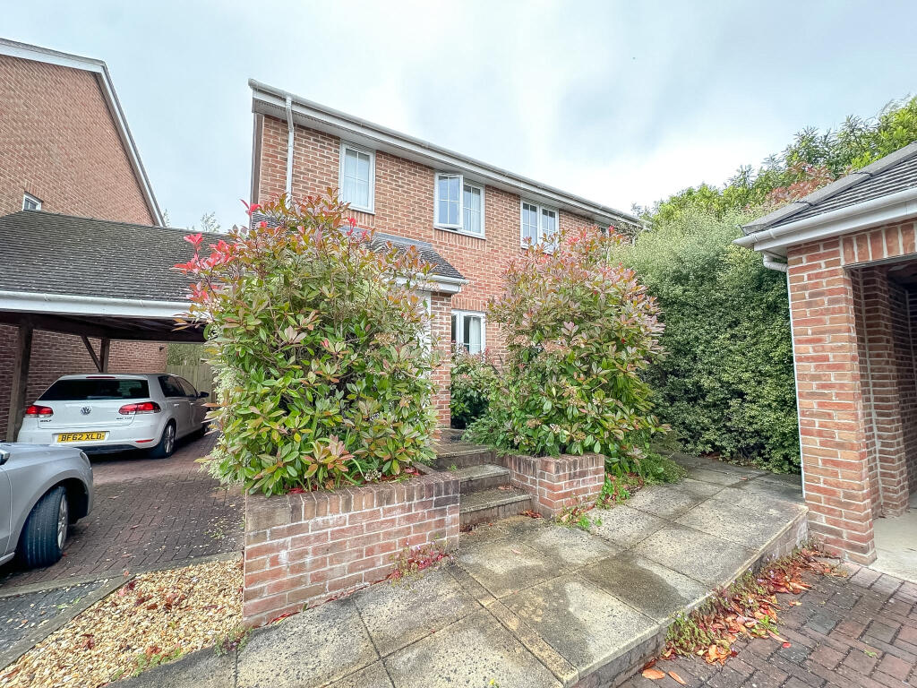 Main image of property: Wildwood Close, Fareham