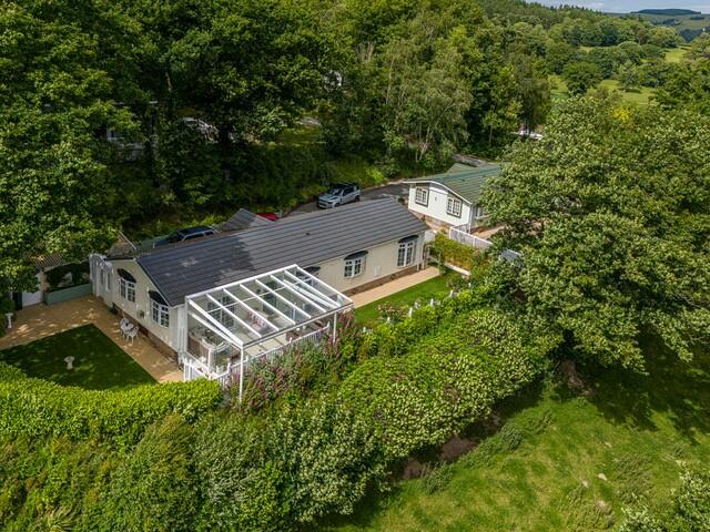 3-bed detached on Norton Manor Park, LD8, £295,000