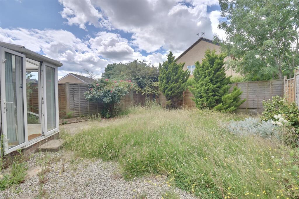 Ripon Gardens, Waterlooville - More