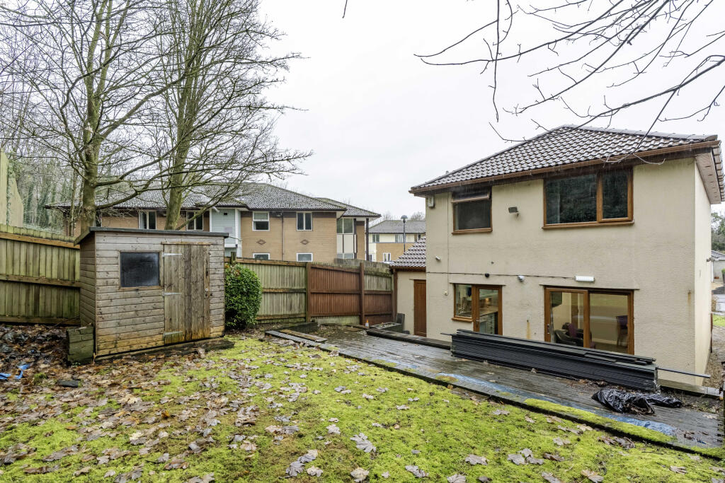 Beechmount Close, Weston-super-Mare photo 2