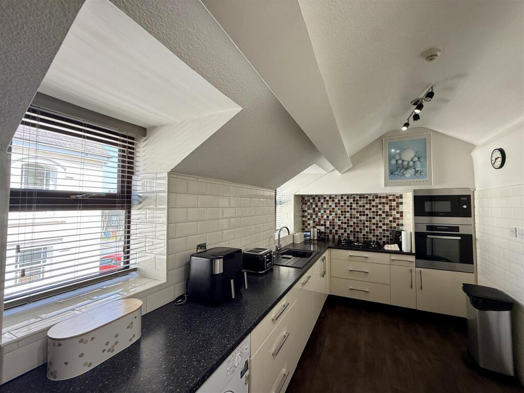 House in Llandudno - View 4