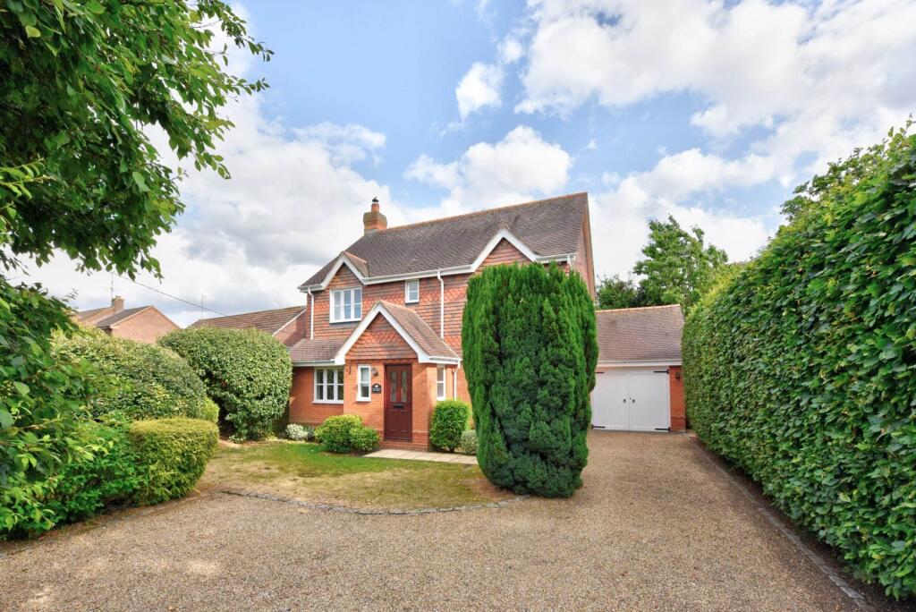 Main image of property: Horsepond Road, Gallowstree Common