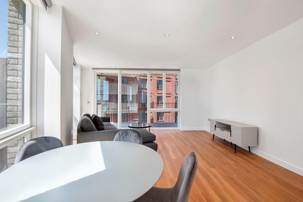 Main image of property: Wallis Walk, London, E16
