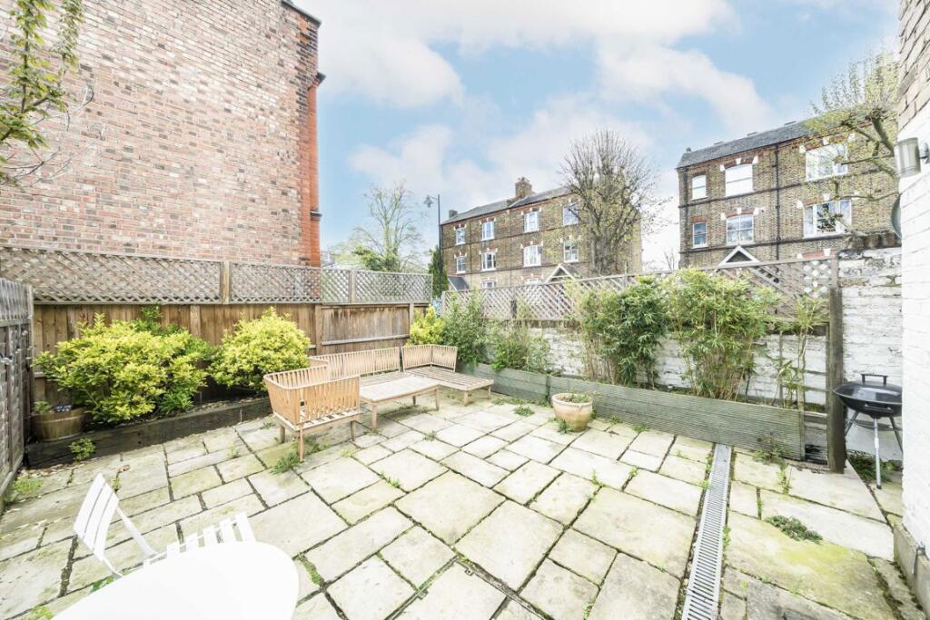 Property photo 6