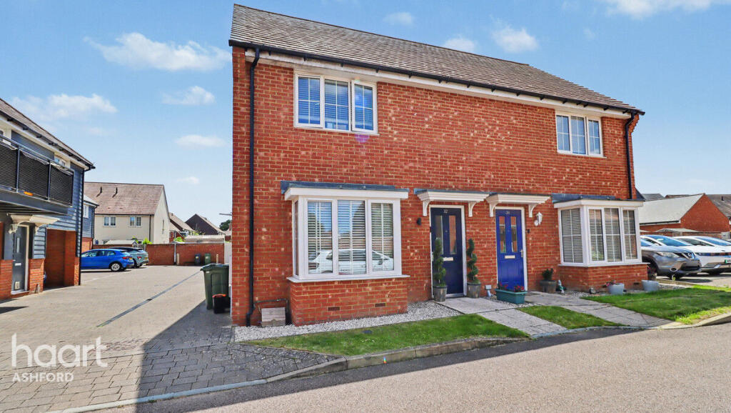Main image of property: Nuthatch Drive, Ashford