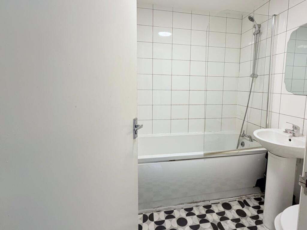 Additional image 7 of Billesley Lane, Moseley, Birmingham, B13