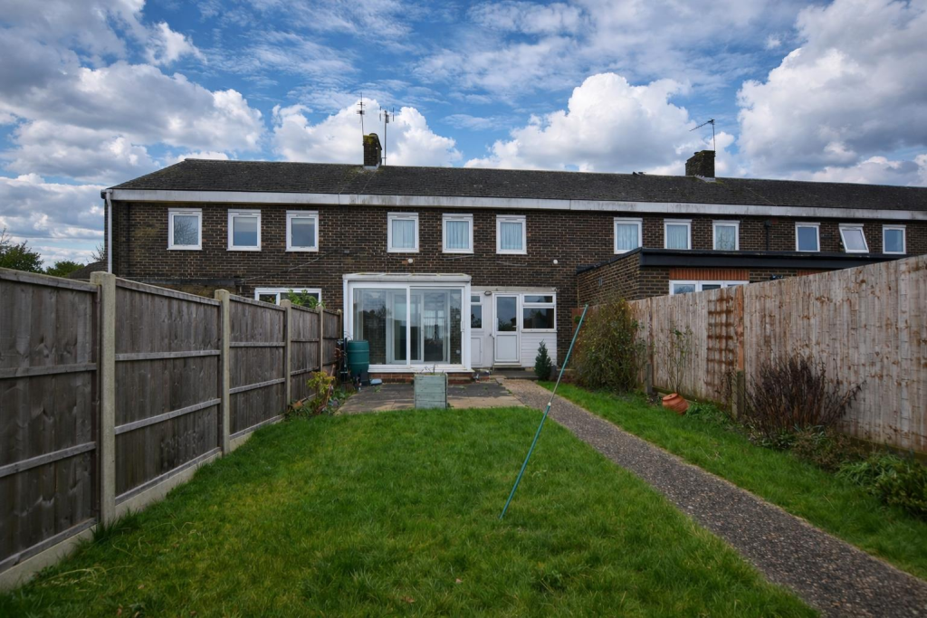 House in Hatfield, Hilltop - View 4