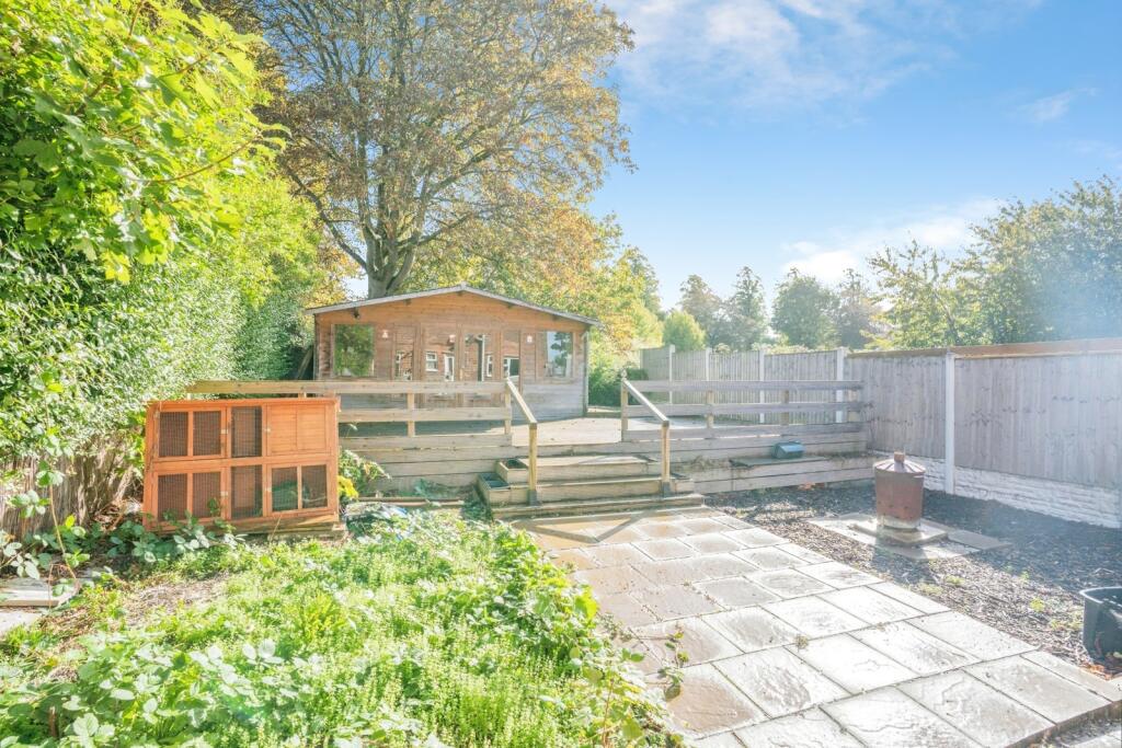 House in Chesterfield, Boythorpe - View 4