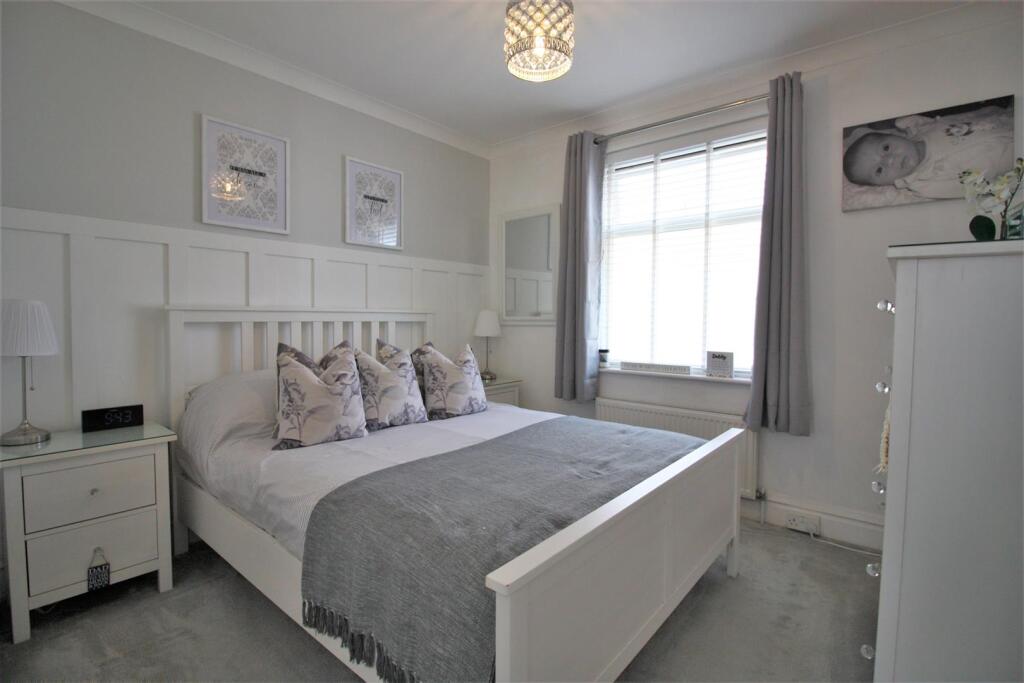 Apartment in Bournemouth - More