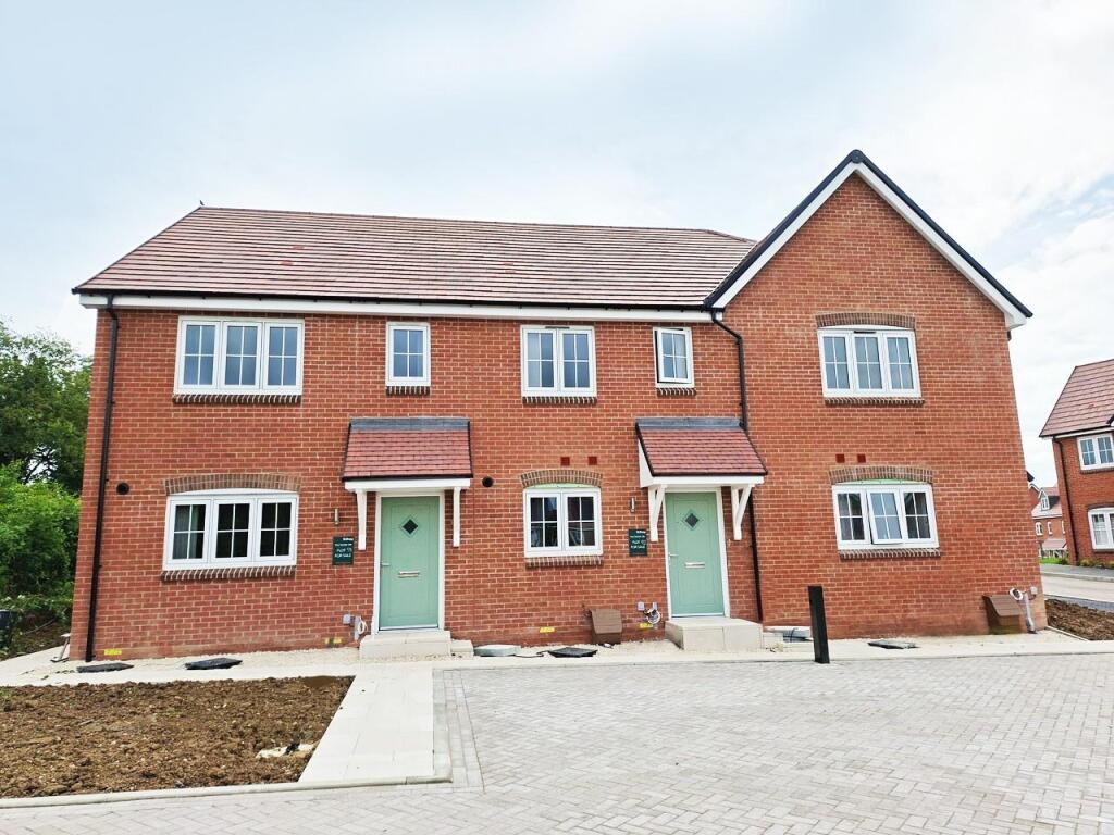 2-bed terraced on Plot 92, Coronation Avenue, Cuffley, EN6 4RD, £189,000