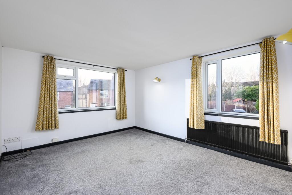 Apartment in York - View 2