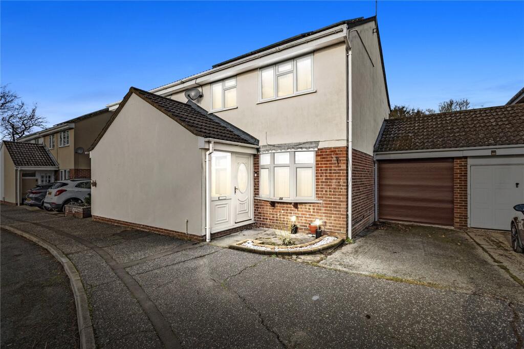 Main image of property: Stablecroft, Chelmsford, Essex, CM1