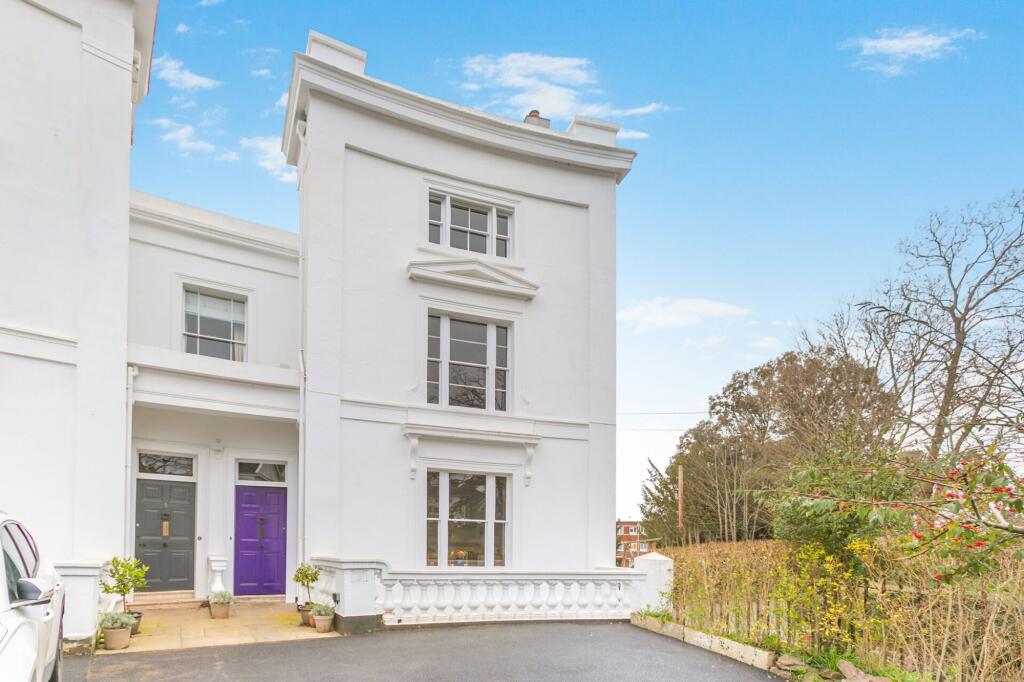 Main image of property: The Quadrant, Exeter, EX2