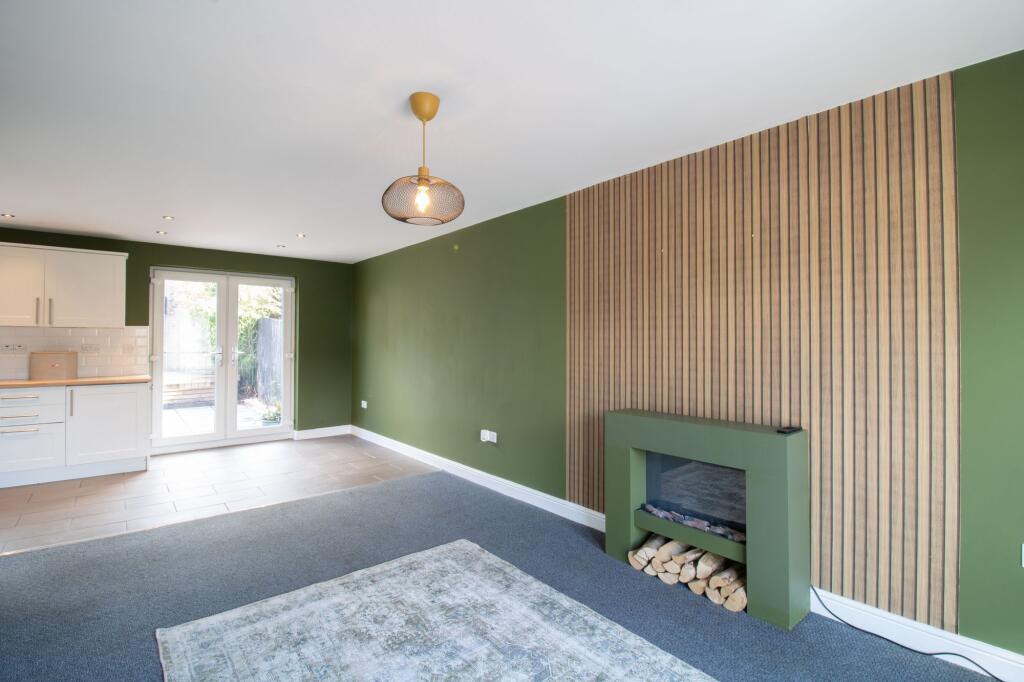 House in Risca - View 4