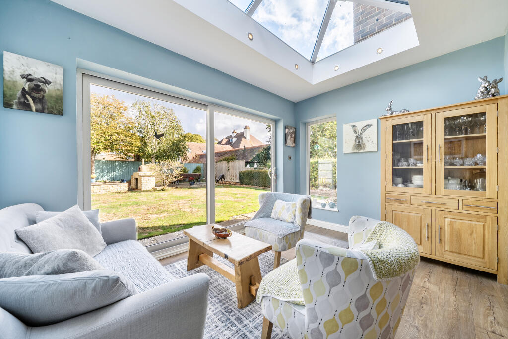 House in Highworth, Swindon - More
