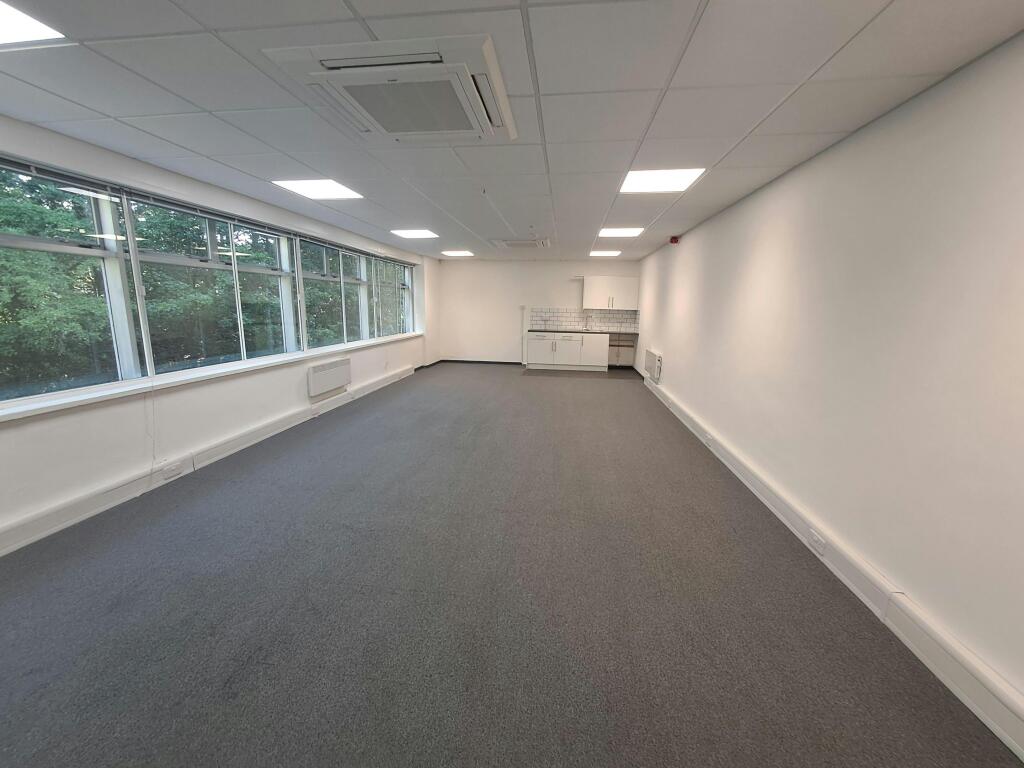 Unit 33 Clarke Road - Office (4).jpg