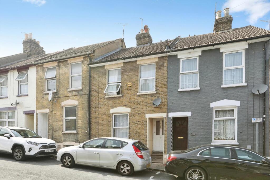 House in Chatham, Medway
