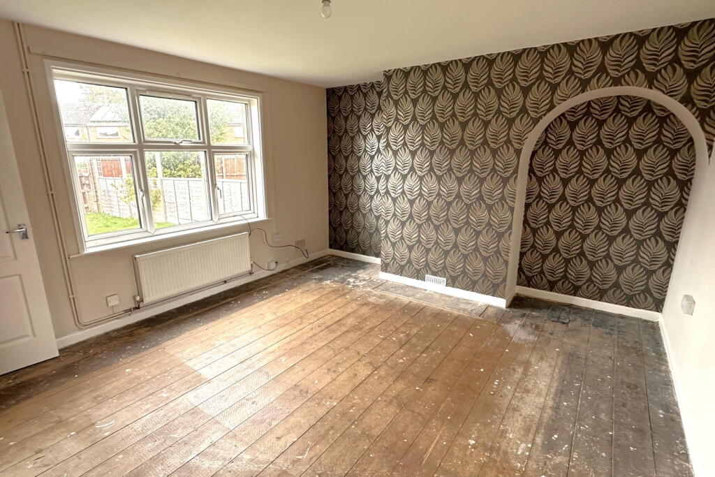 Kingsley Road, Devizes, Wiltshire, SN10 3DQ photo 3