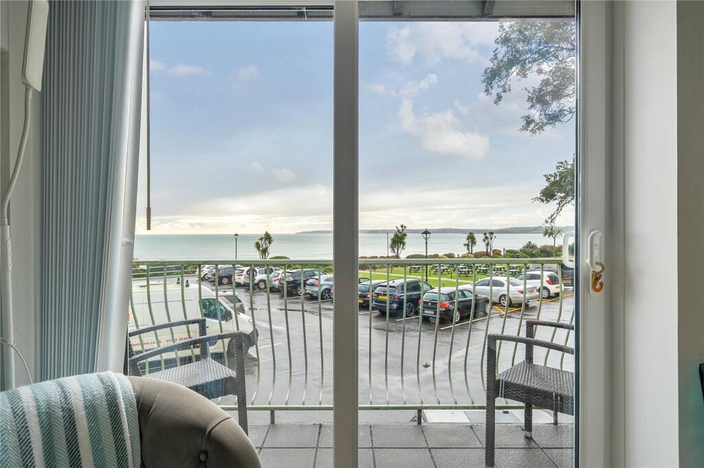 Main image of property: 2 Manor Cottages, Cliff Road, Falmouth, TR11