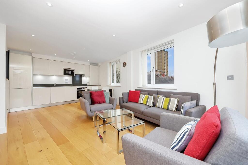 Apartment in London, St. George in the East, Shadwell - View 5