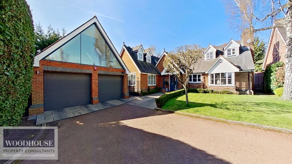 Main image of property: Maple Grove, Broxbourne, EN10