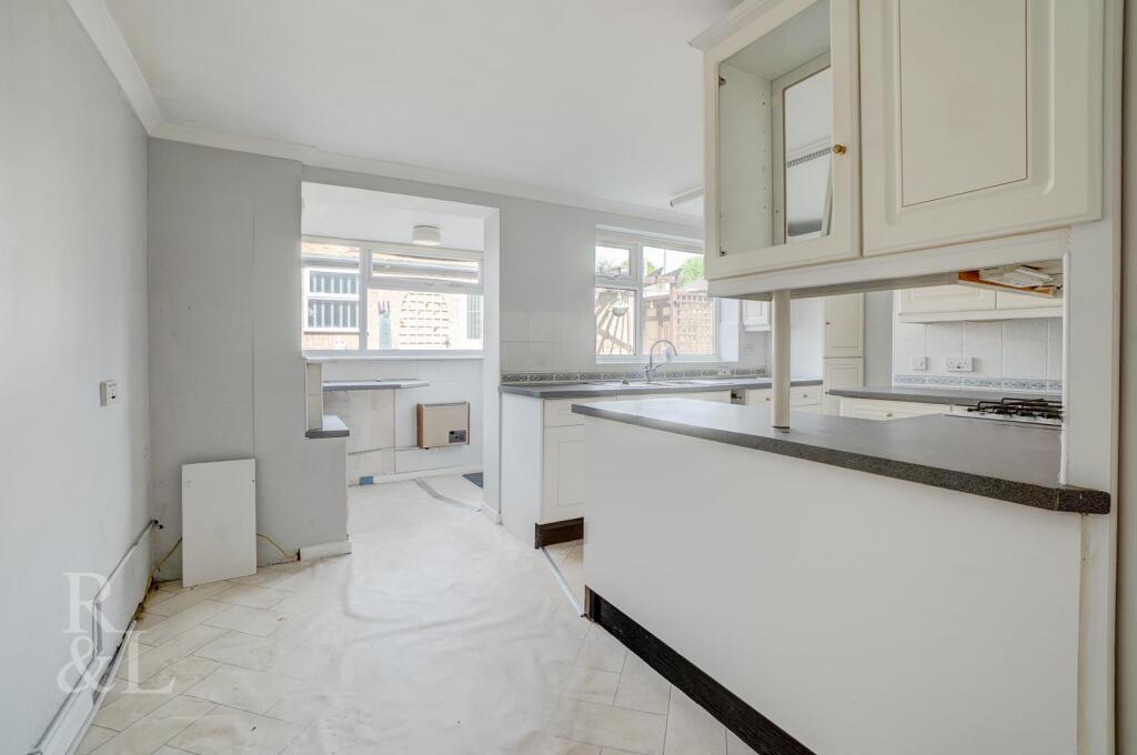 Summerwood Lane, Nottingham - More