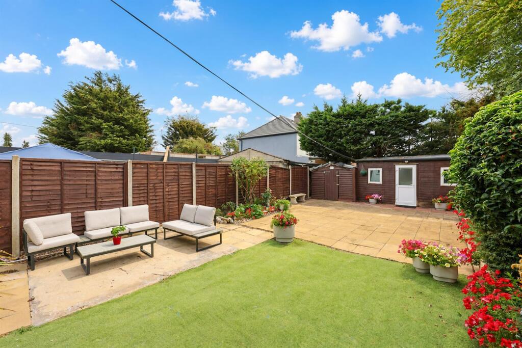 House in Southall - View 4