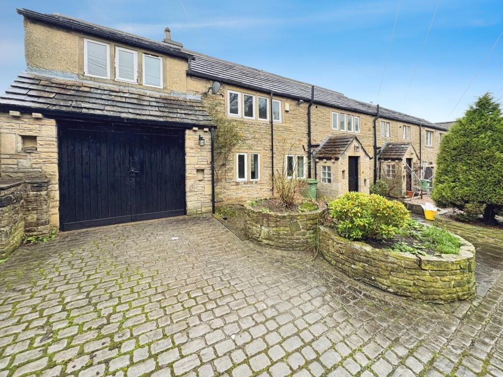Main image of property: Westgate, Almondbury, Huddersfield, West Yorkshire, HD5